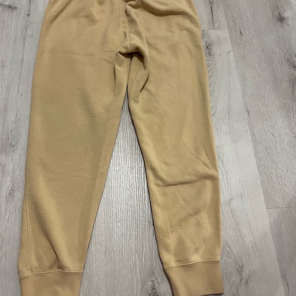 Nike sweats small
